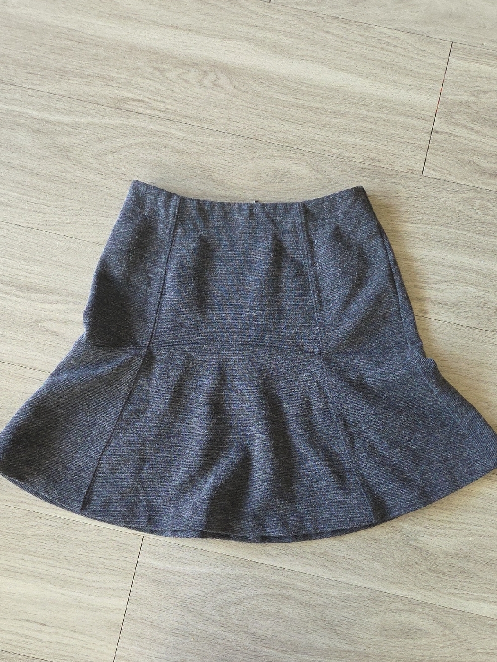 Loft Heather Dark Gray Skirt. Size 0. Zip Back. Skater Flare.